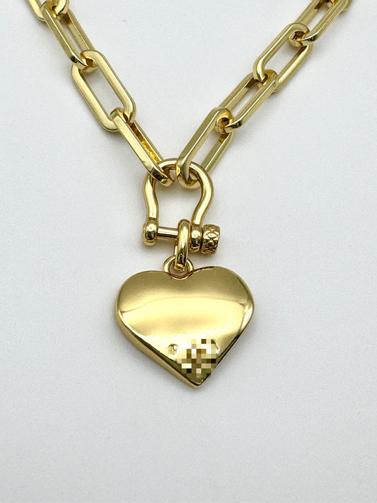 Sailor Clasp P Heart Necklace