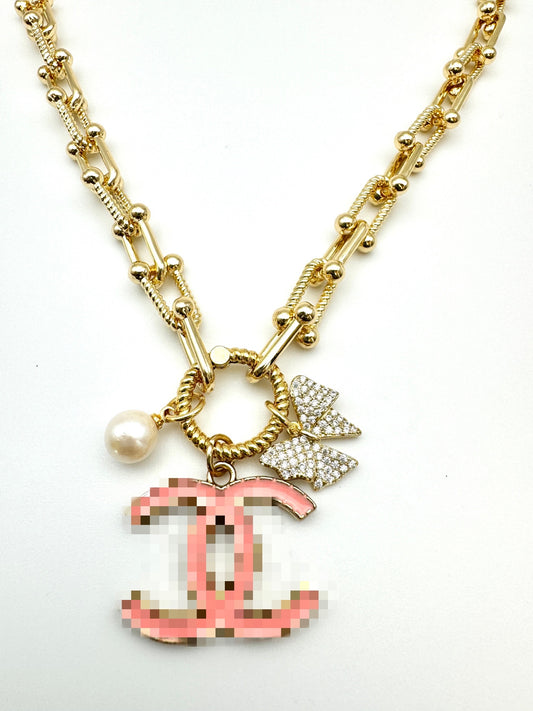 Pink CC Pendant Bow Necklace