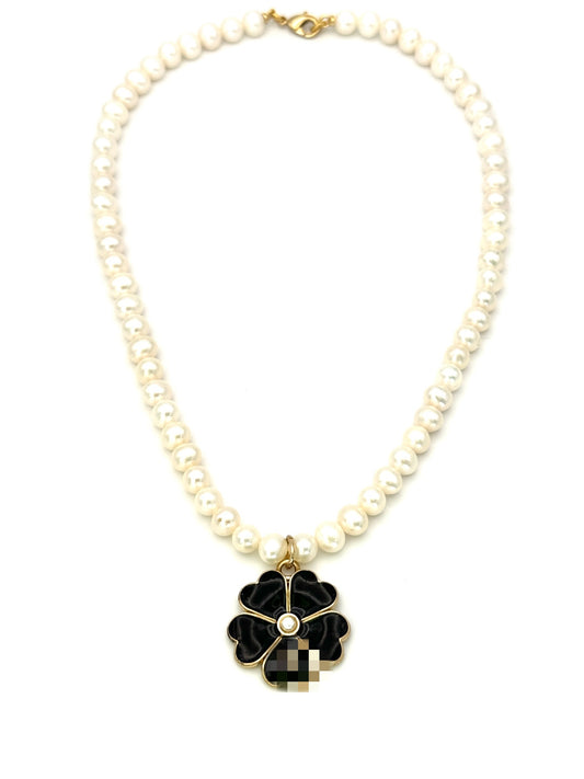 CC Freshwater Pearl Flower Necklace